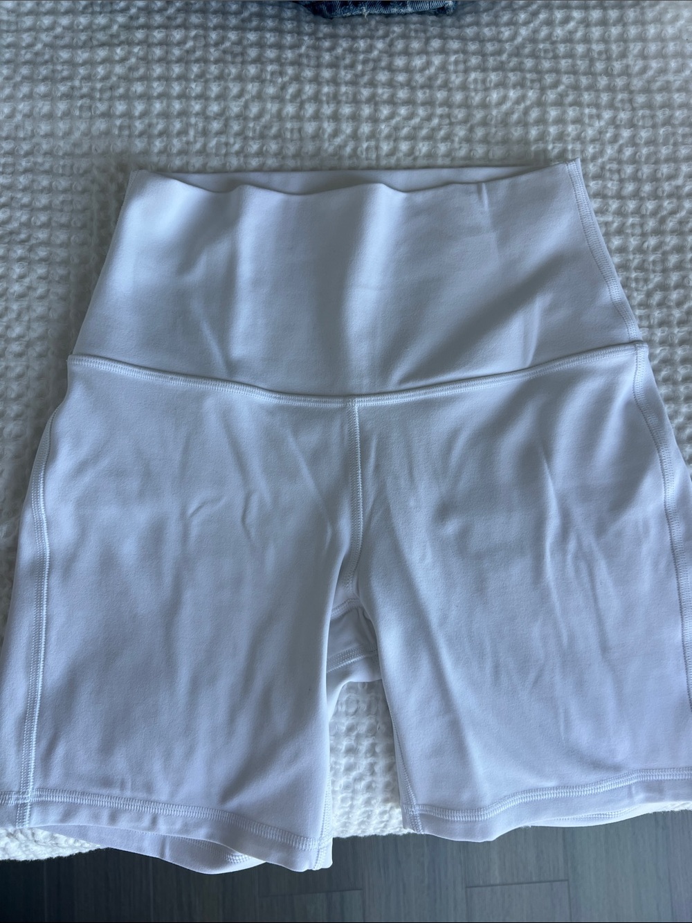 Women’s Lululemon White Biker Shorts